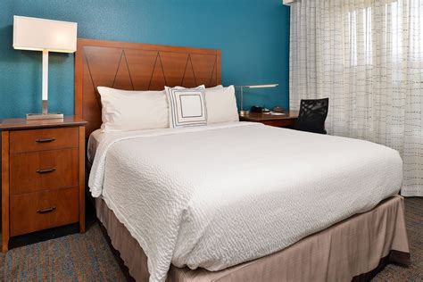 Family Hotel in Denver | Residence Inn Denver Airport