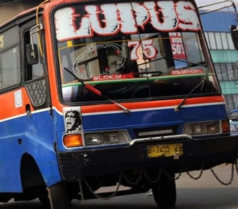 Potret Bus Kota Jakarta Zaman Dulu Kental Nuansa Klasik Yang Penuh