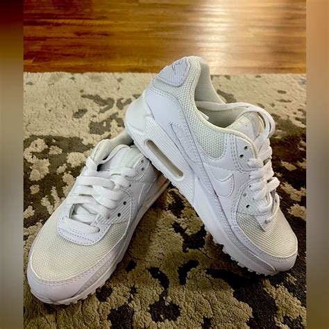 White Nike Air Max - Gem