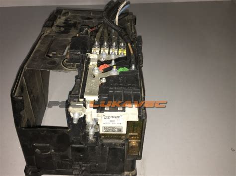 PEUGEOT 308 MODUL AKUMULATORA POKLOPAC AKUMULATORA 28236841 2012.