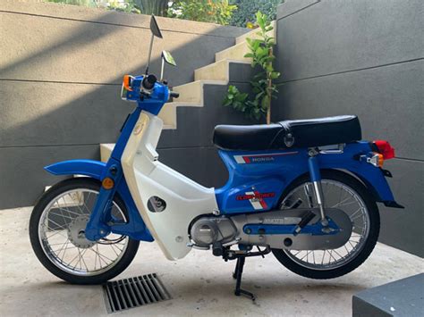 Moto Honda C90 USD 3800