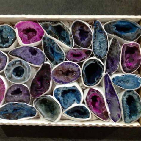 Agate Geodites Dyed Box Ithaca Crystals