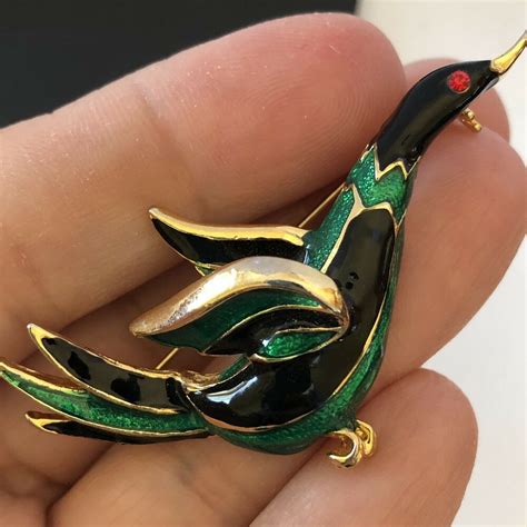 Vintage Bird Goose Or Duck Enamel Brooch Pin In Black And Green Enamel