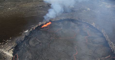 Kilauea's Summit Lava Lake is Overflowing | WIRED