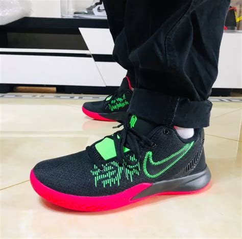 Giày Nike Kyrie Flytrap 2 Black Hyper Pink Ao4436 005 Authentic Shoes