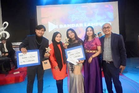 Juara Bintang Radio Mahasiswi Darmajaya Wakili Lampung Di Tingkat