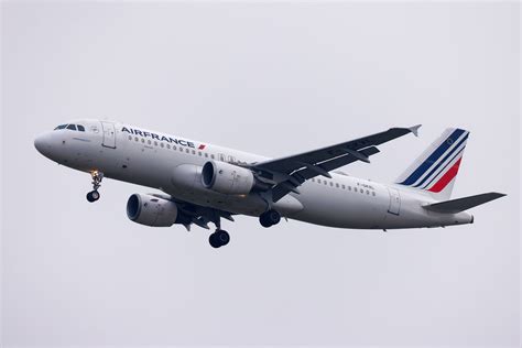 F GKXL Airbus A320 214 Air France LFLL Lyon St Exup Flickr