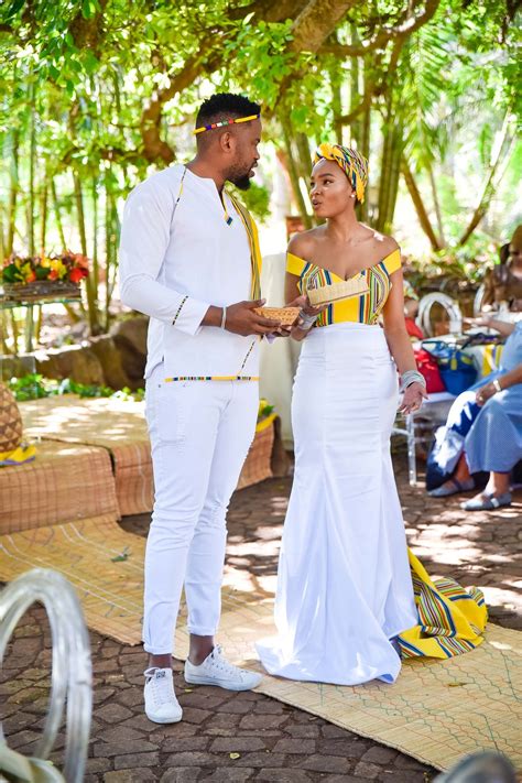 A Stylish Venda Wedding South African Wedding Blog Tenue Mariage Tenues De Mariée Tenue