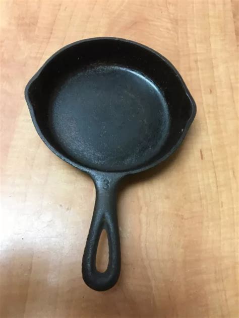 Vintage Wagner Ware Sidney O Cast Iron Skillet C Spout Flat