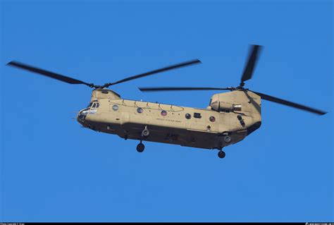 16 08214 United States Army Boeing Ch 47f Chinook Photo By Yiran Id