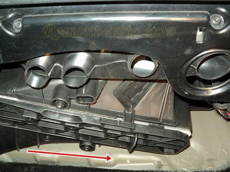 Замена фильтра салона Фольксваген Пассат Б6 (Volkswagen Passat B6 ...