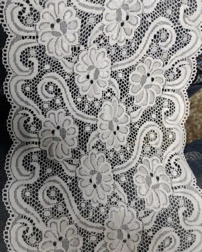 Lycra Lace Lingerie Fabric For Garments Roll Length 75 Meter At 950 Kg In New Delhi