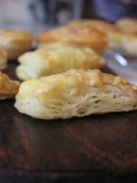 feuilletés au fromage bâtonnets au gruyère ou à l emmental