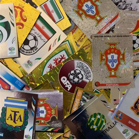 STICKERS BRILLANTS PANINI Football COUPE DU MONDE EURO Au Choix