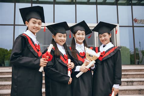 Primary School Graduation Photo Picture And HD Photos | Free Download ...