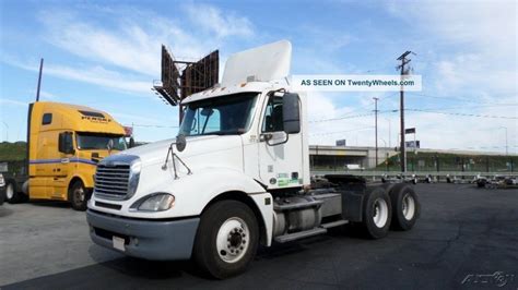 2009 Freightliner Cl12064st Columbia 120