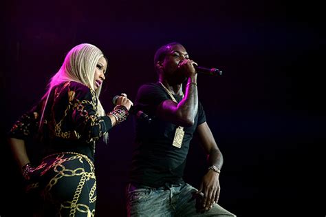 [PHOTOS] Nicki Minaj & Meek Mill – Hollywood Life