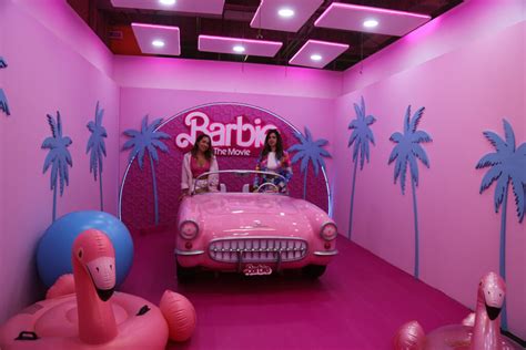 ¡lánzate A La Expo Inmersiva Barbie The Selfie Experience Cdmx