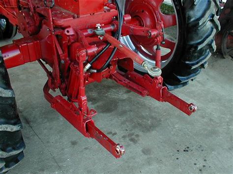 Farmall 2 Point To 3 Point Adapter And Top Link Bracket For Sale