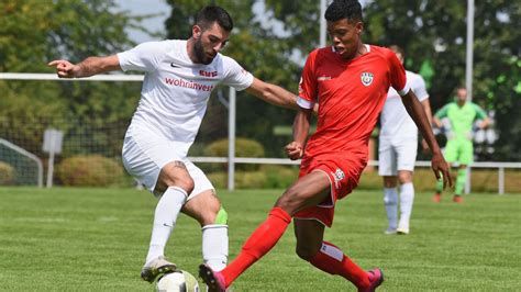 Aufatmen In Reutlingen SSVR Siegt Beim SV Linx Kicker