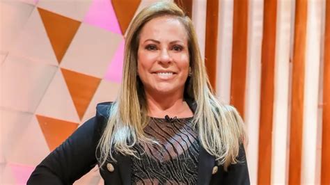 Christina Rocha Se Pronuncia Sobre O Fim Do ‘casos De Família