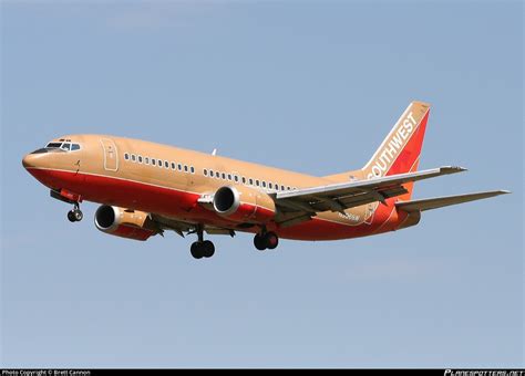 N306SW Southwest Airlines Boeing 737 3H4 Photo By Brett Cannon ID