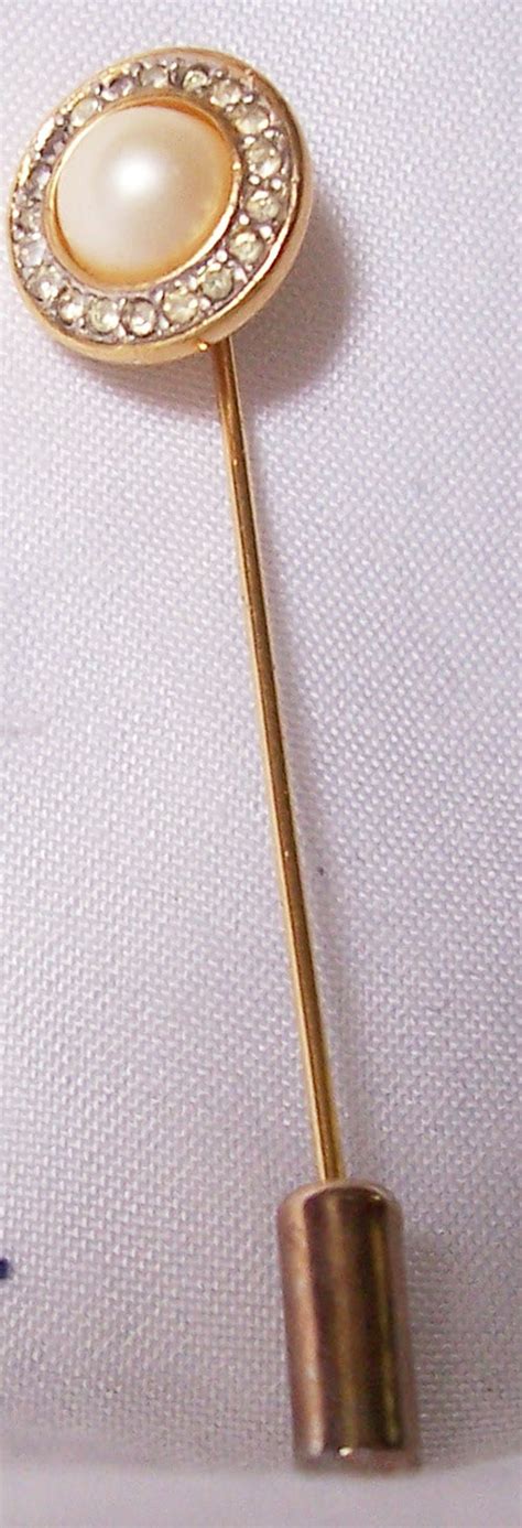 Vintage Crown Trifari Gold Tone Stick Lapel Pin Small Etsy