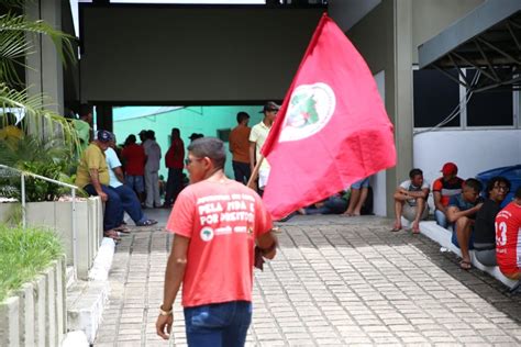 Integrantes Do Mst Ocupam Sede Do Incra Em Fortaleza A O Faz Parte De