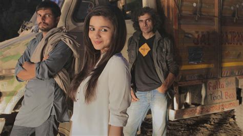 Aalia Bhatt and Randeep Hooda Hitting high notes with 'Highway'