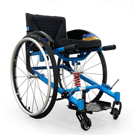 Aluminum Leisure Wheelchair Light Weight With Rigid Chair Frame