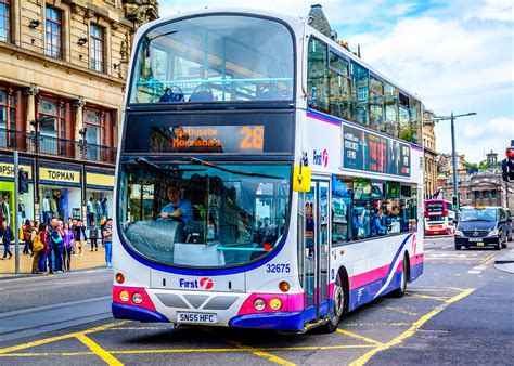 Dsc3590 Lr First Bus Fleet No 32675 Sn55 Hfo Wright Ecl Flickr