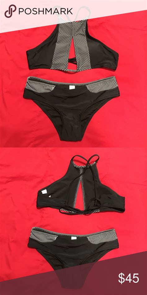 New And Never Worn Peekaboo Keyhole Bikini Set Bikinis Keyhole