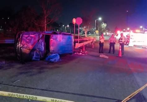 Tras Choque Volcadura De Su Camioneta En Aguascalientes Adulto Mayor