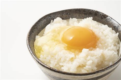 【土曜は何する】至高の卵かけご飯の作り方。リュウジさんの魔法の邪道レシピ 凛とした暮らし〜凛々と〜