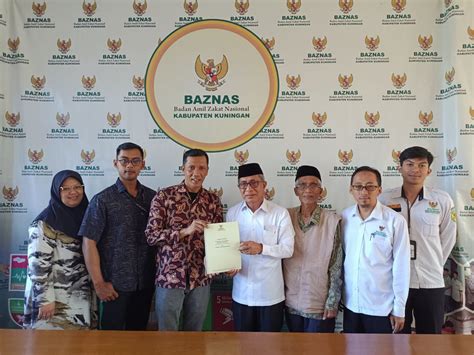 Kinerja Keuangan Tahun 2023 Tanpa Cela Baznas Kuningan Dapat Predikat