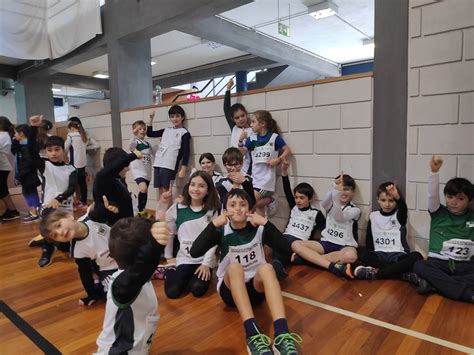 O Clube Desportivo Do Col Gio Novo Da Maia No Torneio De Atletismo De