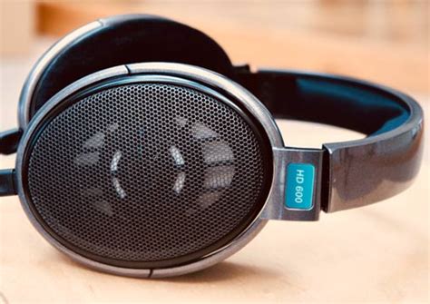 Sennheiser HD 600 Review 2025: Natural, Unaffected Sound