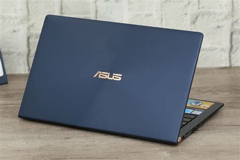 Sg Ultrabook Asus Zenbook Ux433fa Core I5 8265u8g256 Ssd14in