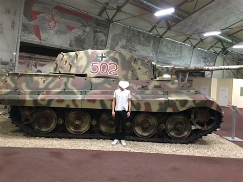 Never Really Realised How Massive The Tiger 2 Is Untill I Saw One In