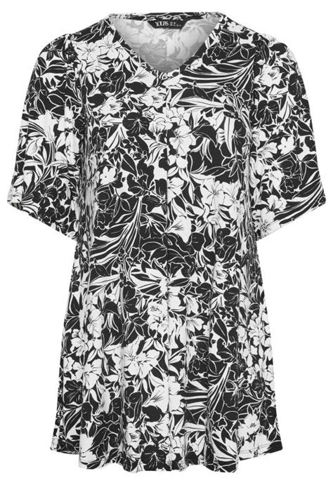 Yours Plus Size Black Floral Print Angel Sleeve Pleated Top Yours