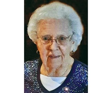 Joyann Usasz Obituary 1929 2022 Omaha Ne Omaha World Herald