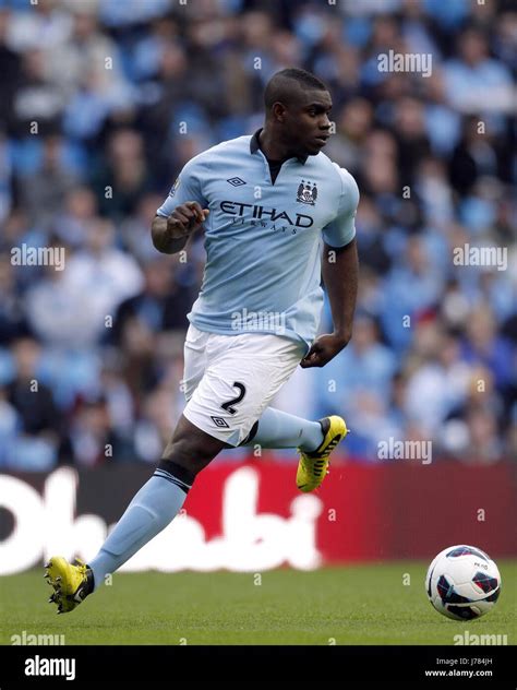 Micah manchester richards city fc manchester city hi-res stock photography and images - Alamy