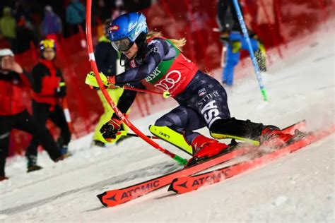 Cdm Ski Alpin F Mikaela Shiffrin Encore Et Toujours Au Dessus Du Lot