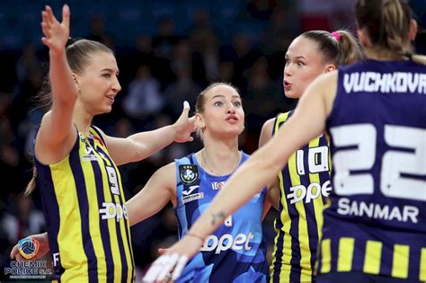 Galeria Z Meczu Ligi Mistrz W Chemik Fenerbahce Stambu Oficjalna