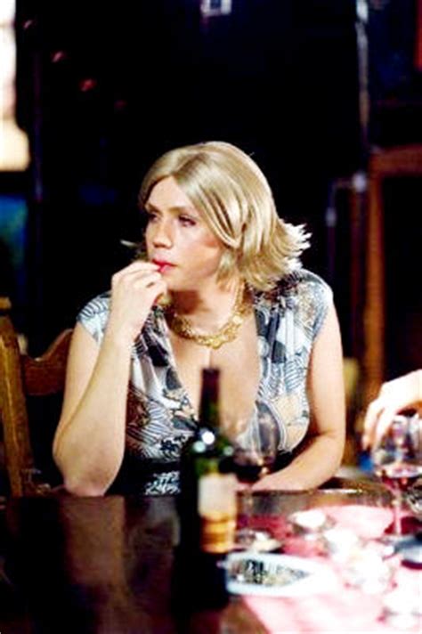 Life Is Hot In Cracktown Picture 14