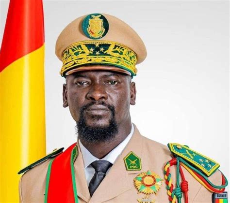 Armée Général Mamadi Doumbouya nomme plusieurs officiers