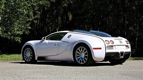 Pink Bugatti Veyron: Yours for $1.5 Million - 95 Octane