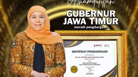 Berintegritas Khofifah Raih Penghargaan Tokoh Publik Berpengaruh Di