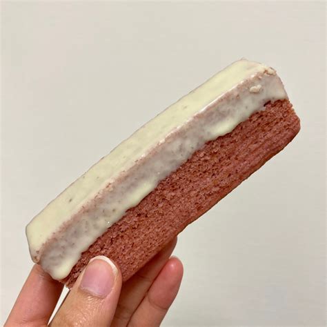 【高評価】無印良品 不揃いバウム ホワイトチョコがけいちごの感想・クチコミ・値段・価格情報【もぐナビ】