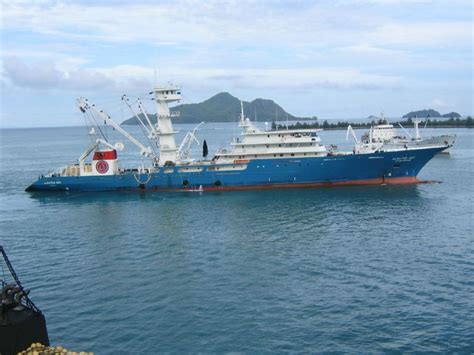 ALBATUN DOS Fishing Vessel Dettagli Della Nave E Posizione Attuale